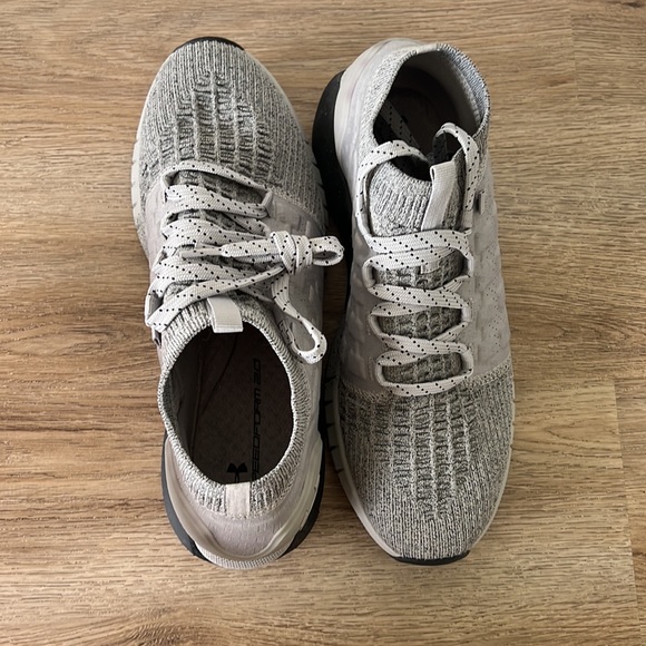 New Under Armour HOVR Phantom Running Shoes - Picture 5 of 6